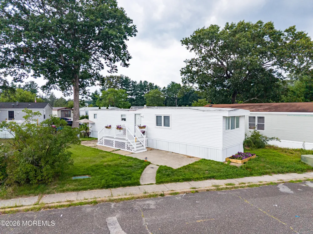 819 North Street Jackson, NJ 08527