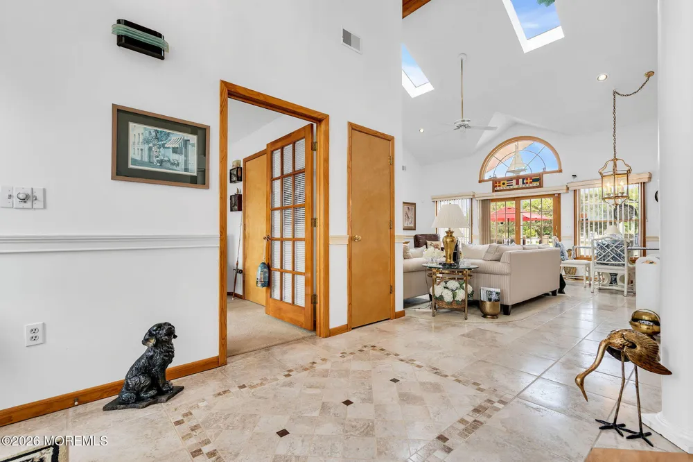 820 Bowsprit Point Lanoka Harbor, NJ 08734