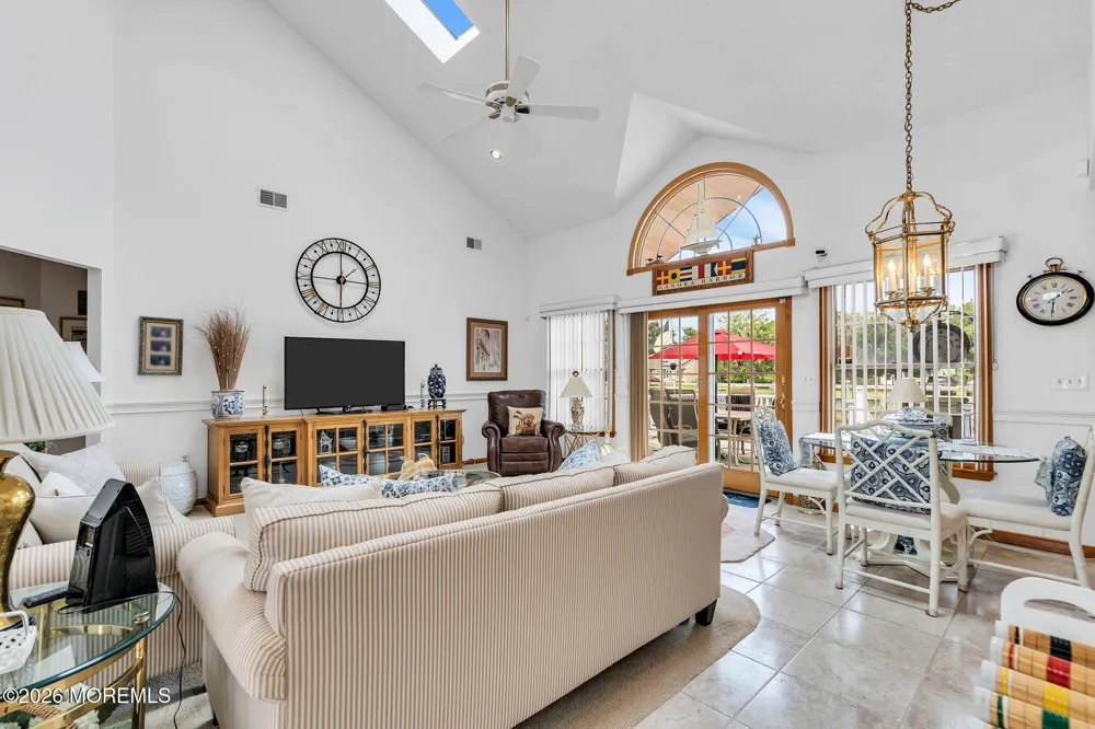 820 Bowsprit Point Lanoka Harbor, NJ 08734