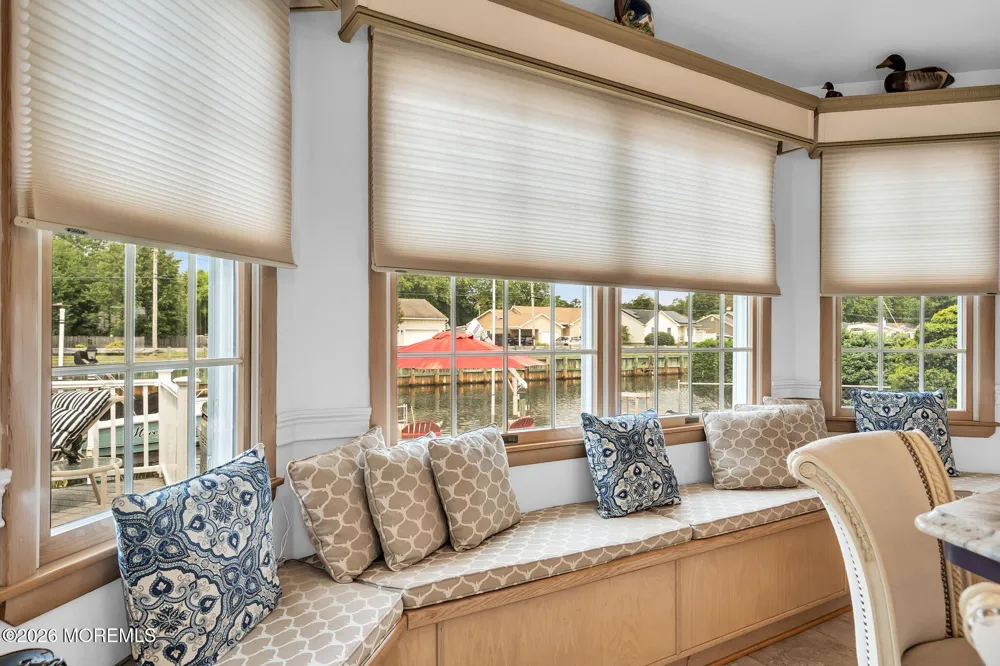 820 Bowsprit Point Lanoka Harbor, NJ 08734