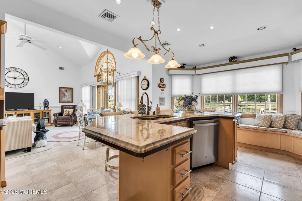 820 Bowsprit Point Lanoka Harbor, NJ 08734
