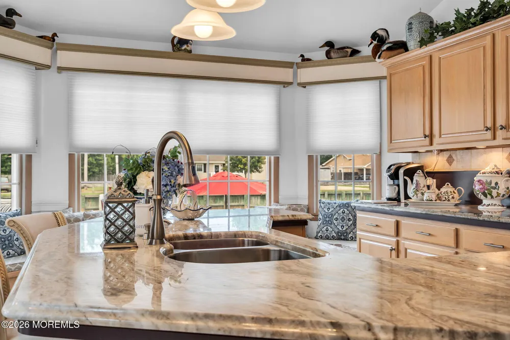 820 Bowsprit Point Lanoka Harbor, NJ 08734