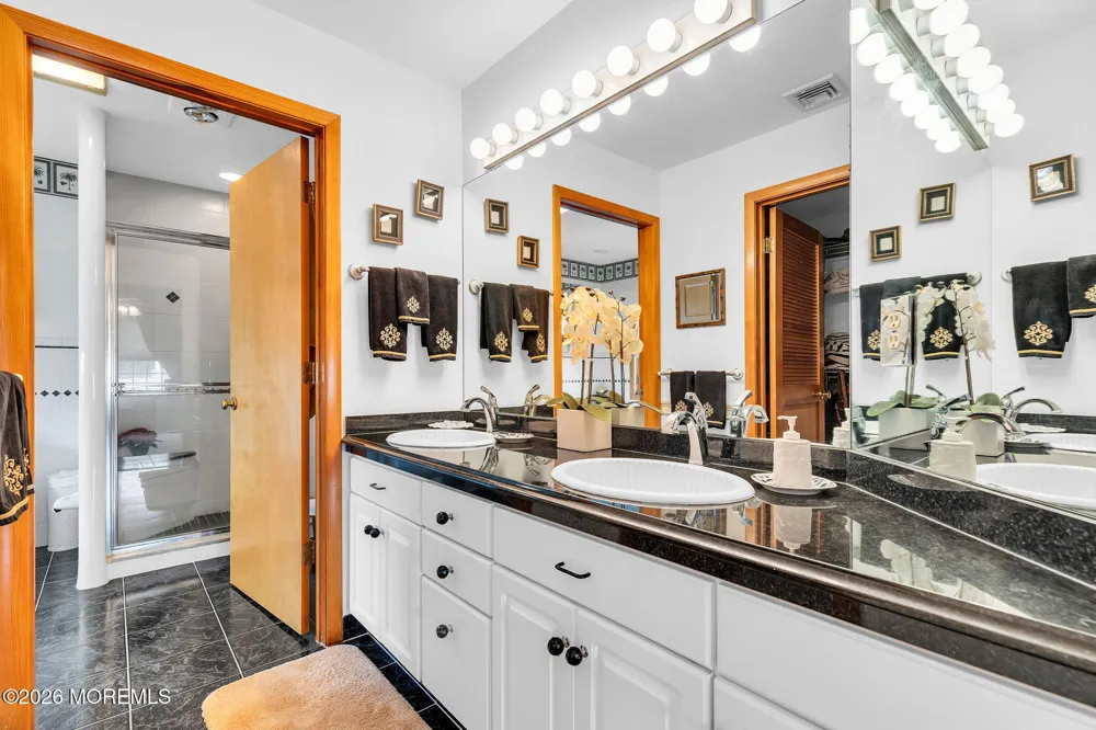 820 Bowsprit Point Lanoka Harbor, NJ 08734