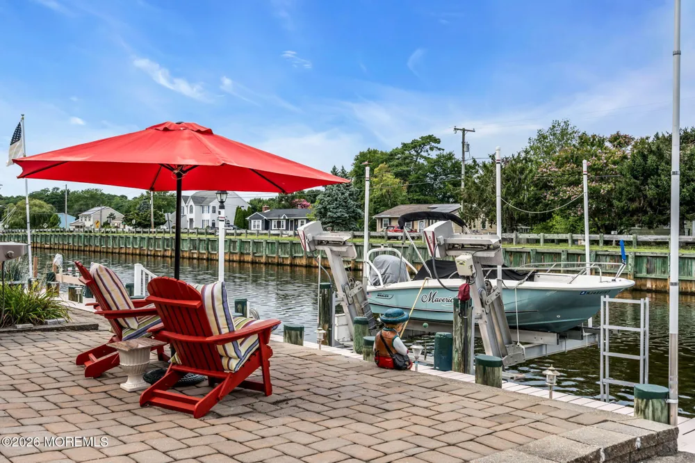 820 Bowsprit Point Lanoka Harbor, NJ 08734