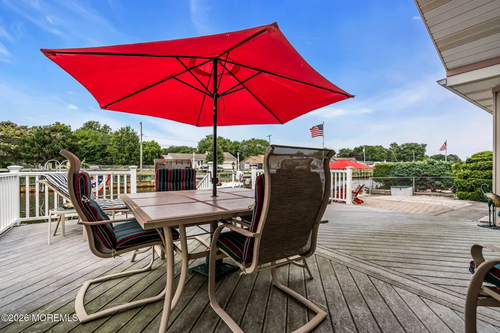 820 Bowsprit Point Lanoka Harbor, NJ 08734
