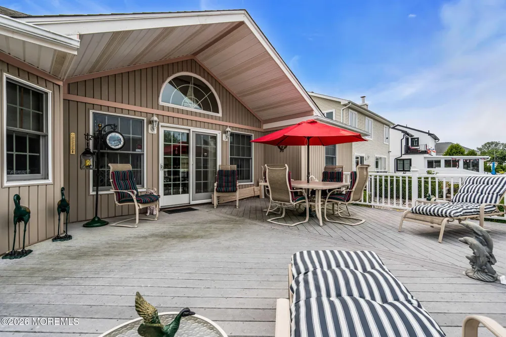 820 Bowsprit Point Lanoka Harbor, NJ 08734