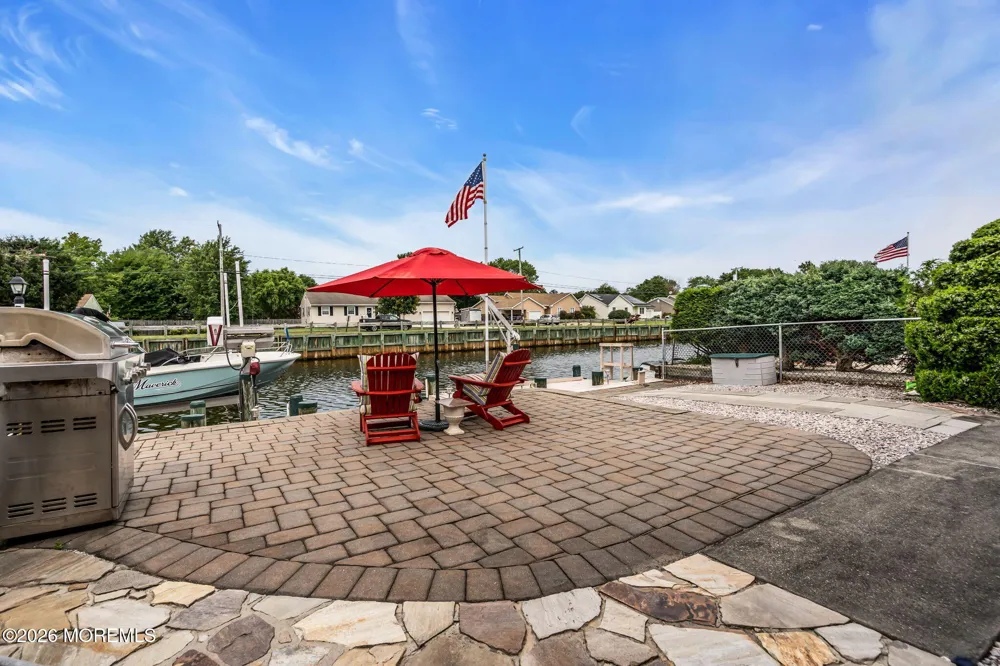 820 Bowsprit Point Lanoka Harbor, NJ 08734