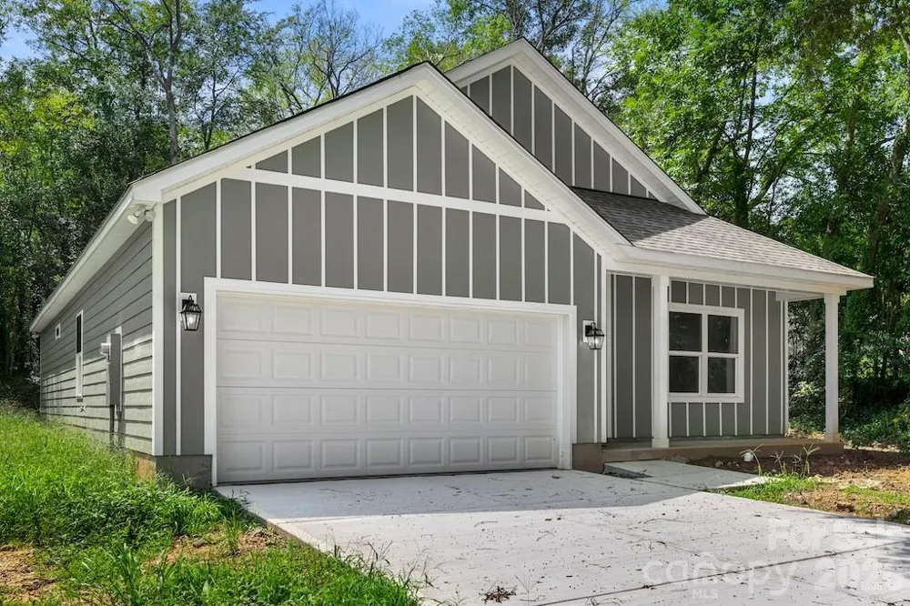 503 E Dunlap Street Lancaster, SC 29720