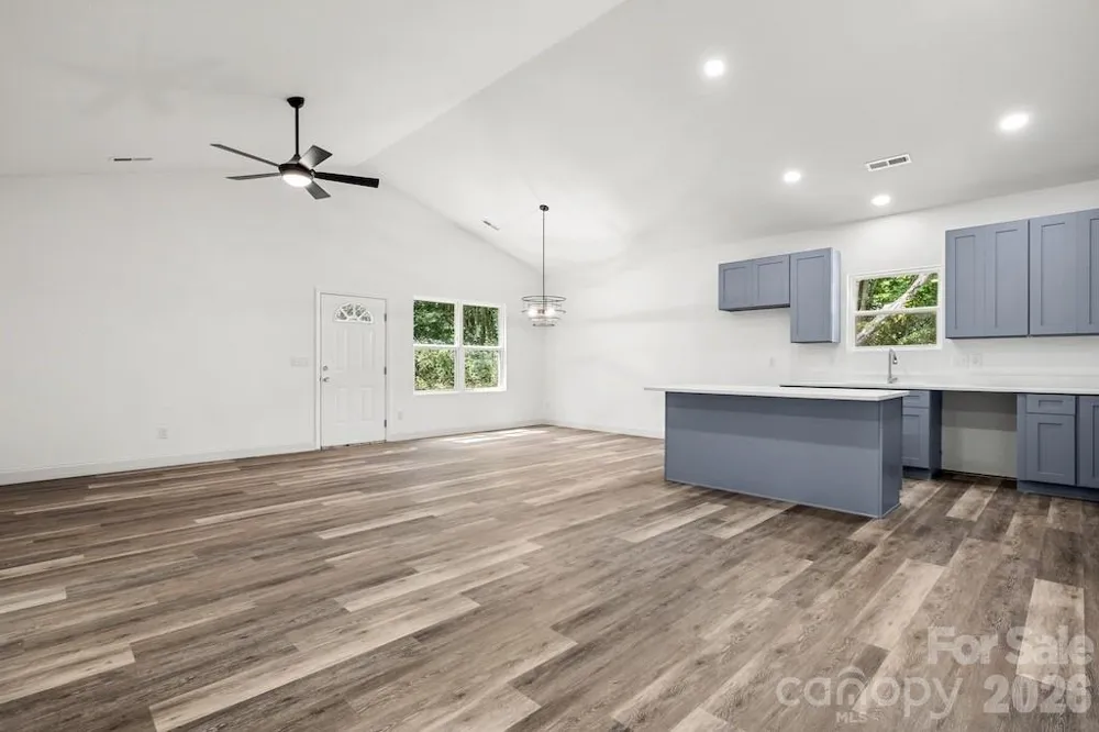 503 E Dunlap Street Lancaster, SC 29720