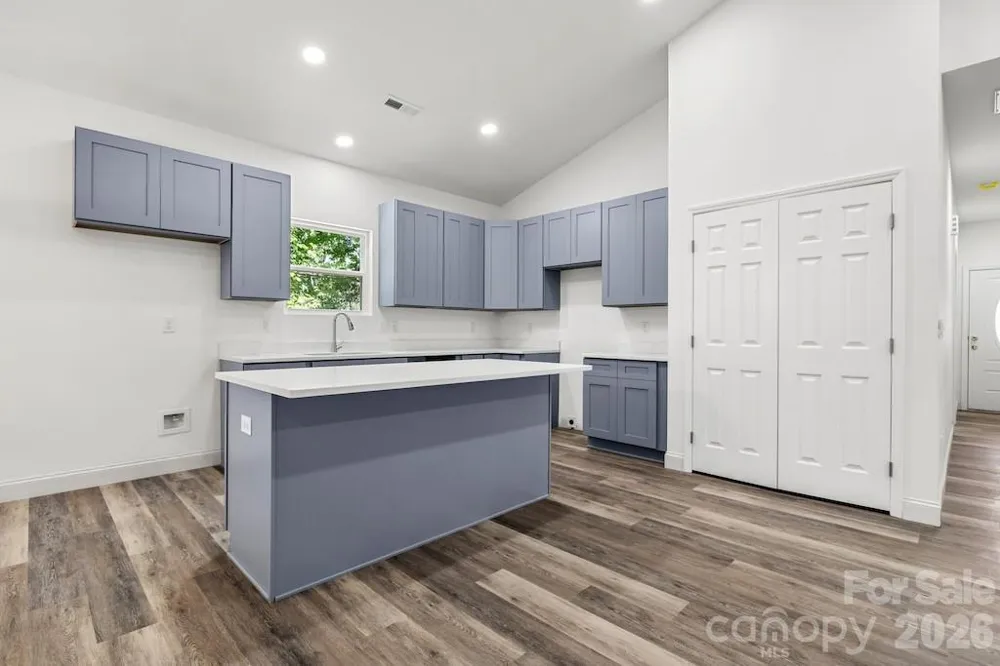 503 E Dunlap Street Lancaster, SC 29720