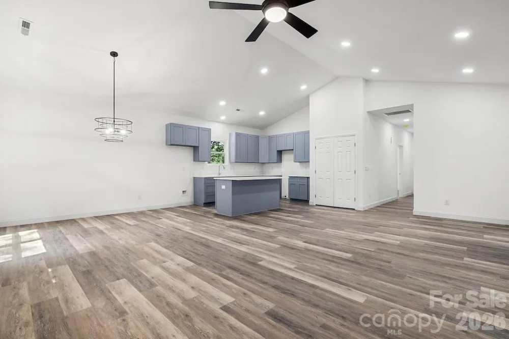 503 E Dunlap Street Lancaster, SC 29720