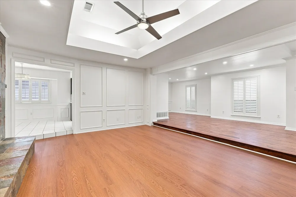 8721 Flint Falls Drive Dallas, TX 75243