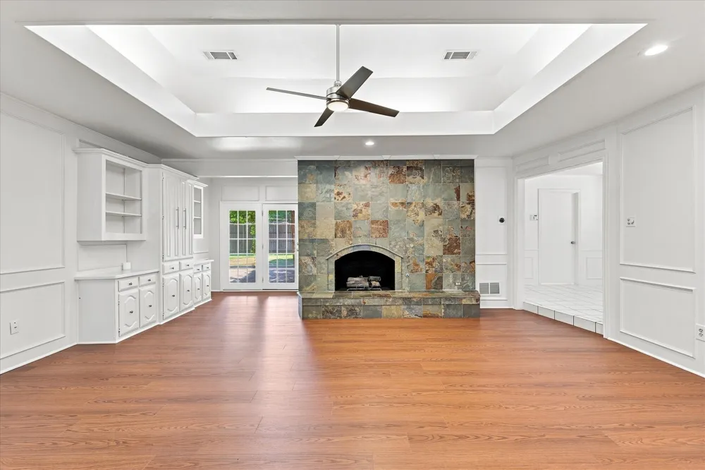8721 Flint Falls Drive Dallas, TX 75243