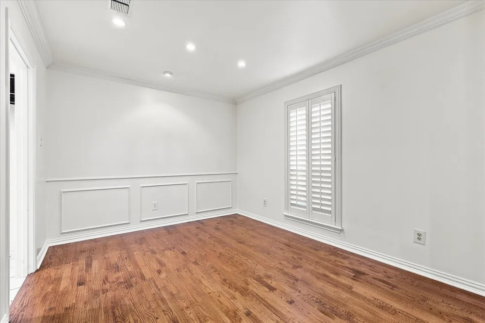 8721 Flint Falls Drive Dallas, TX 75243
