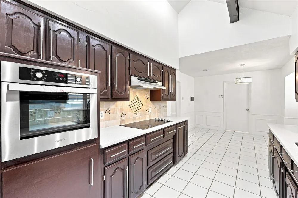 8721 Flint Falls Drive Dallas, TX 75243