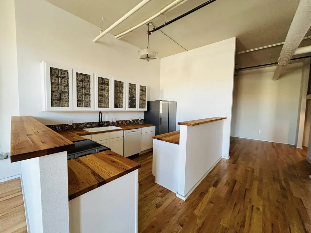 201 Chambers Street #202 Cleburne, TX 76031