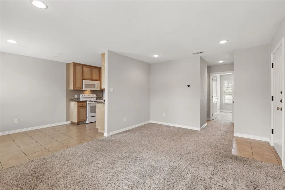 2016 Paisley Drive #C Arlington, TX 76015