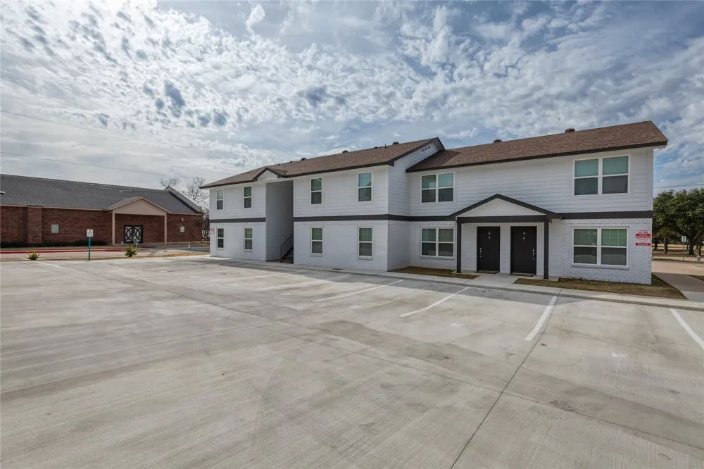 2016 Paisley Drive #C Arlington, TX 76015