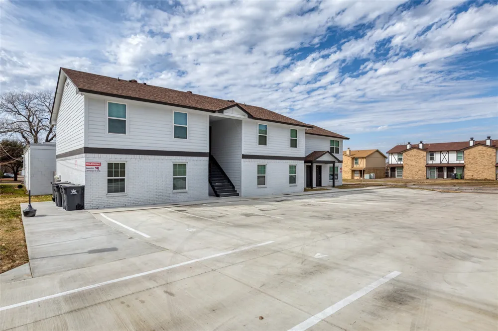 2016 Paisley Drive #C Arlington, TX 76015