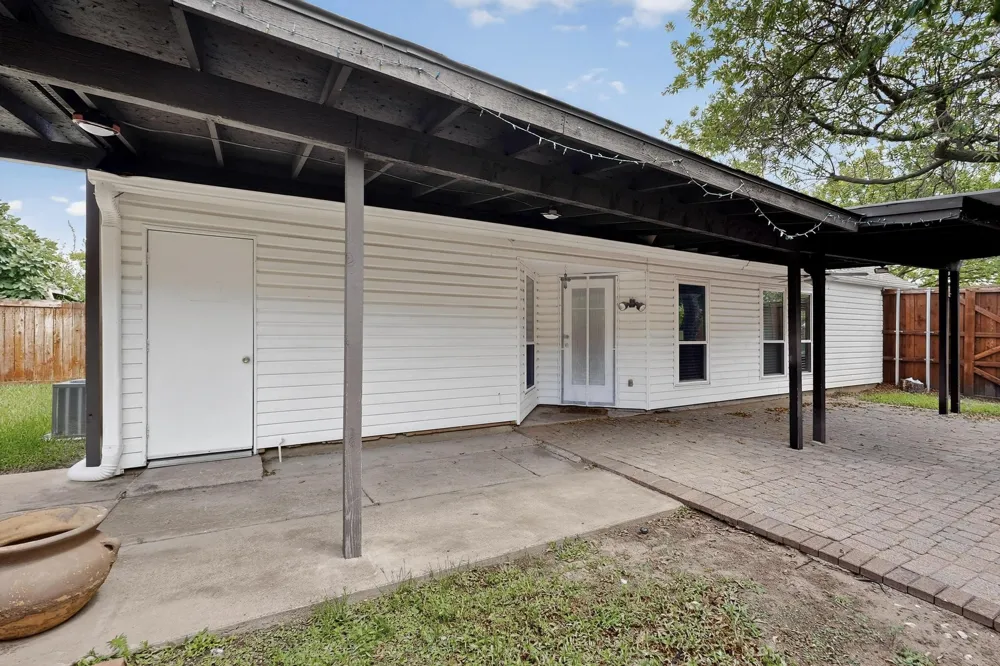 936 Sugarberry Drive Coppell, TX 75019