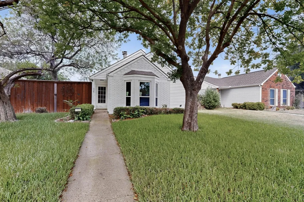 936 Sugarberry Drive Coppell, TX 75019