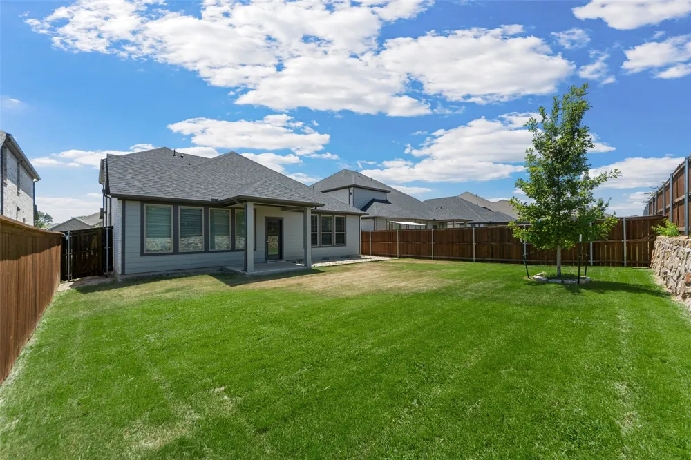 3818 Livingston Drive Farmersville, TX 75442