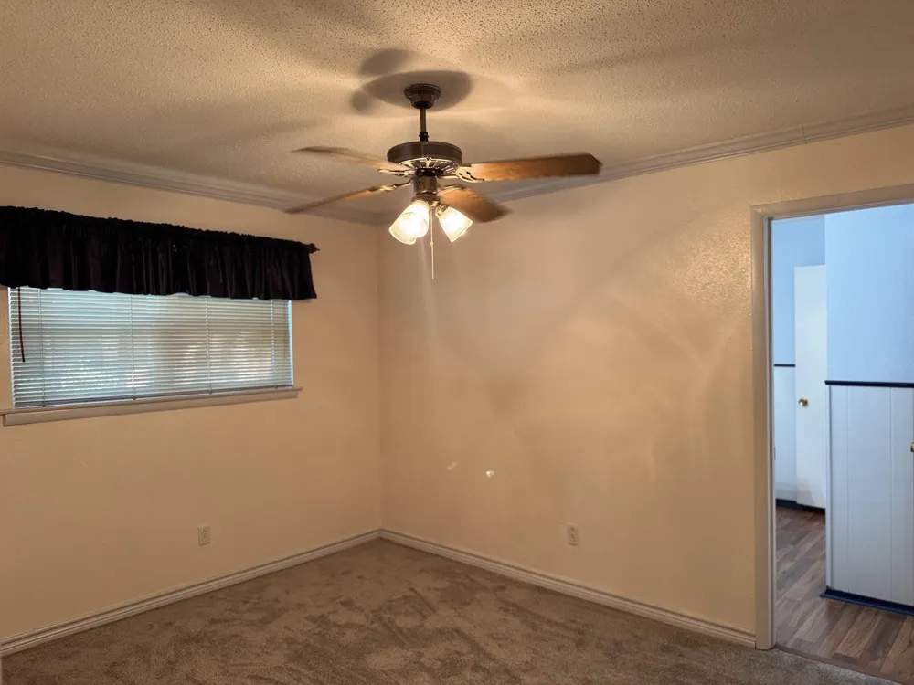 1233 Kathryn Street Hurst, TX 76053
