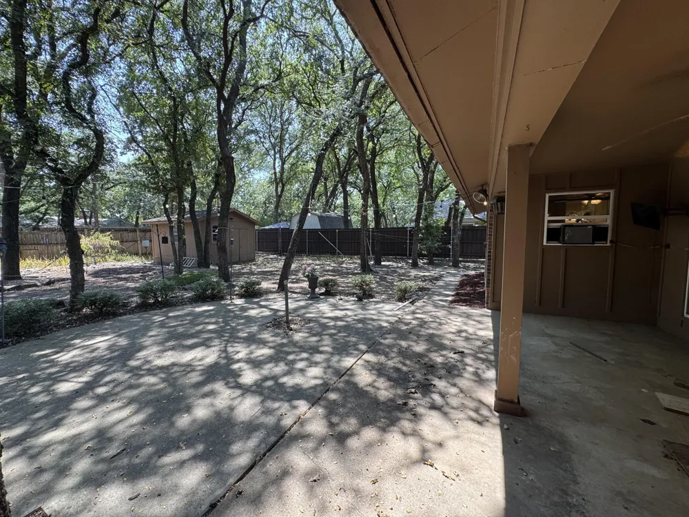 1233 Kathryn Street Hurst, TX 76053