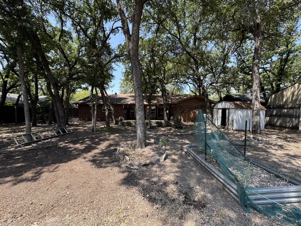 1233 Kathryn Street Hurst, TX 76053