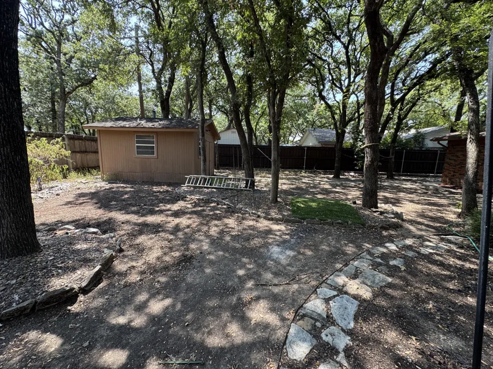 1233 Kathryn Street Hurst, TX 76053