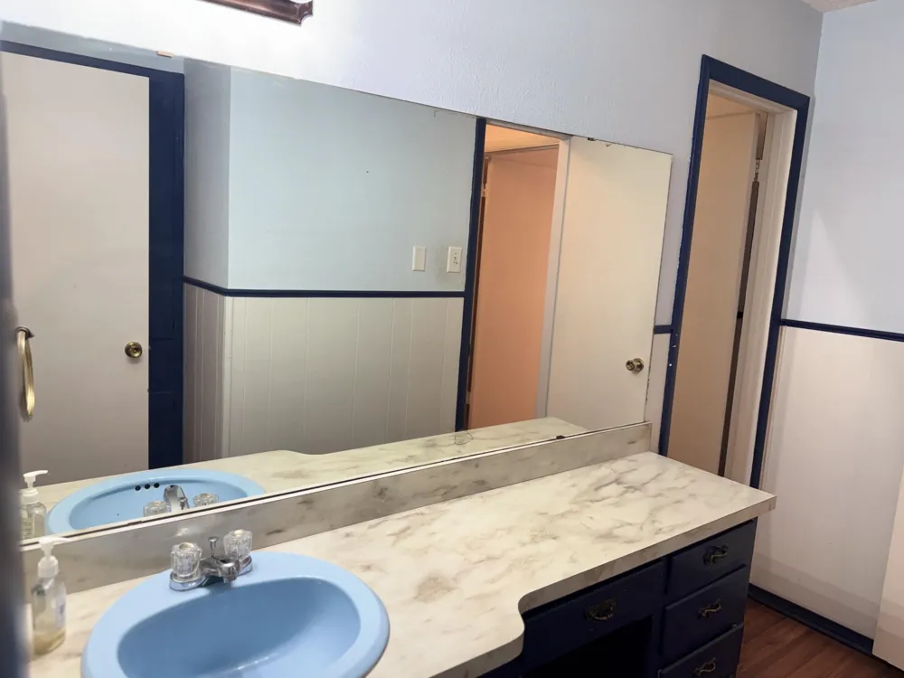 1233 Kathryn Street Hurst, TX 76053