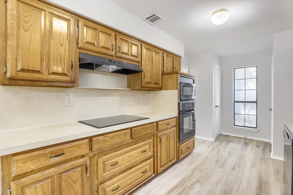 734 Swallow Drive Coppell, TX 75019
