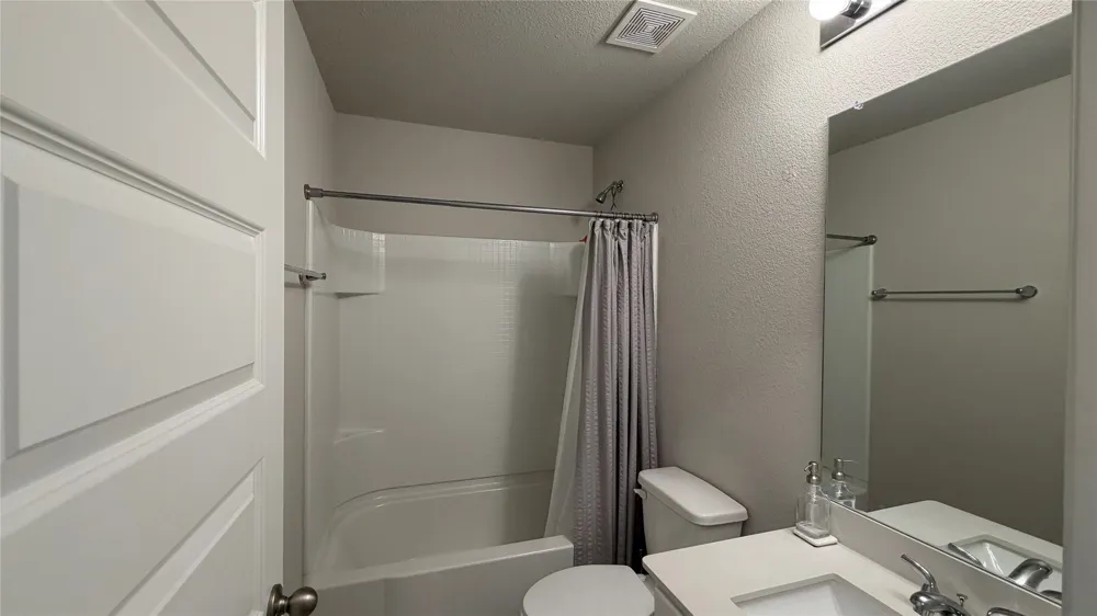 621 Quail Meadows Drive Cleburne, TX 76031