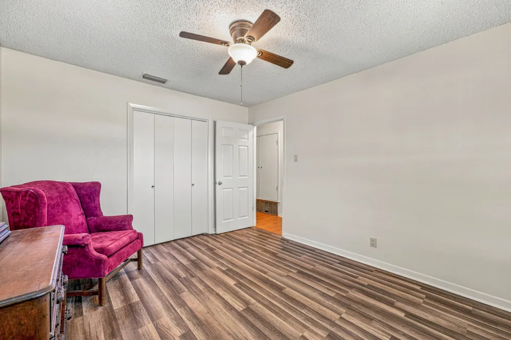 409 Charlotte Stephenville, TX 76401