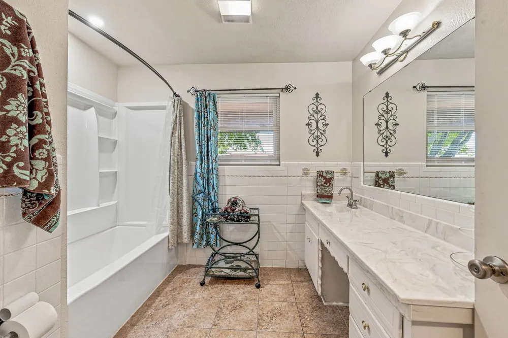 409 Charlotte Stephenville, TX 76401