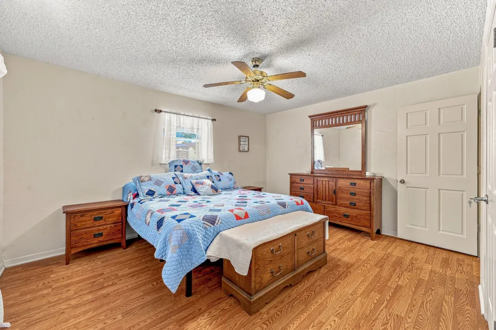 409 Charlotte Stephenville, TX 76401