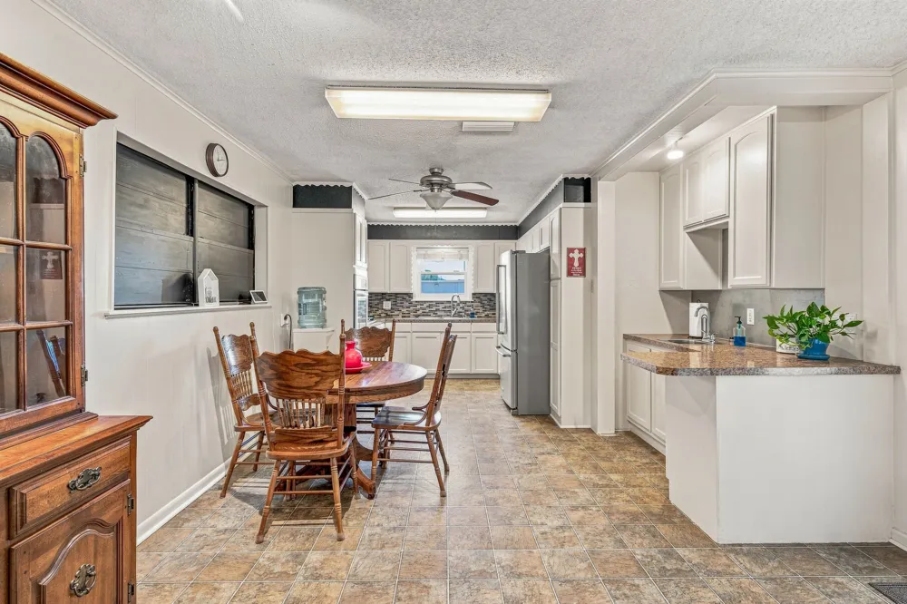 409 Charlotte Stephenville, TX 76401