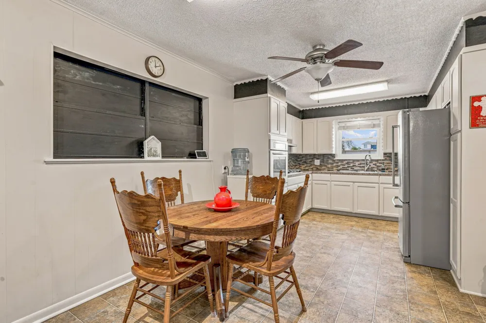 409 Charlotte Stephenville, TX 76401