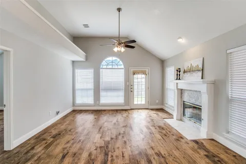 2103 Amherst Drive
