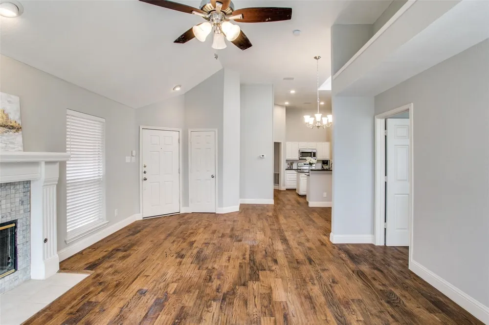 2103 Amherst Drive Lewisville, TX 75067