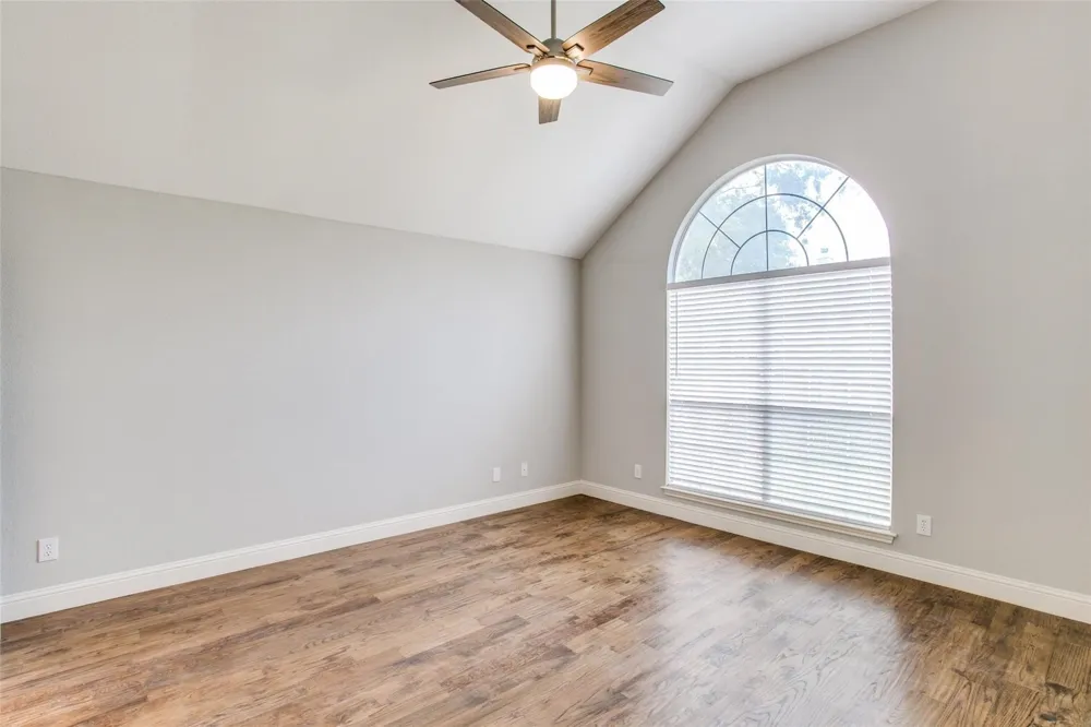 2103 Amherst Drive Lewisville, TX 75067