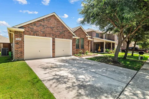 5540 Crestwood Drive
