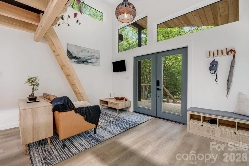 317 Twinbrook Lane Maggie Valley, NC 28751