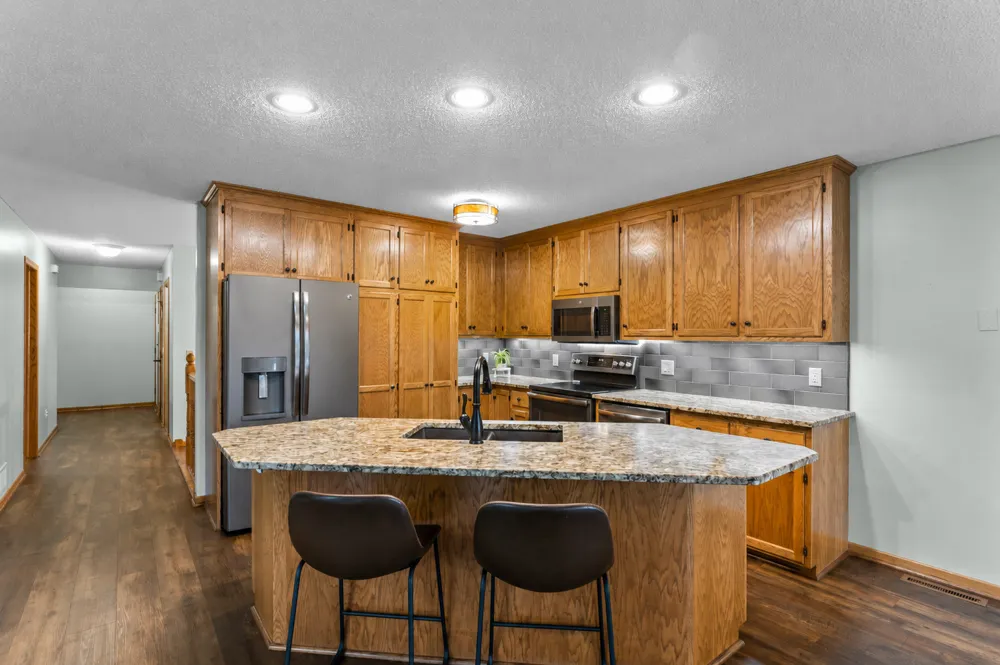 660 Riverview Drive #570 Monticello, MN 55362