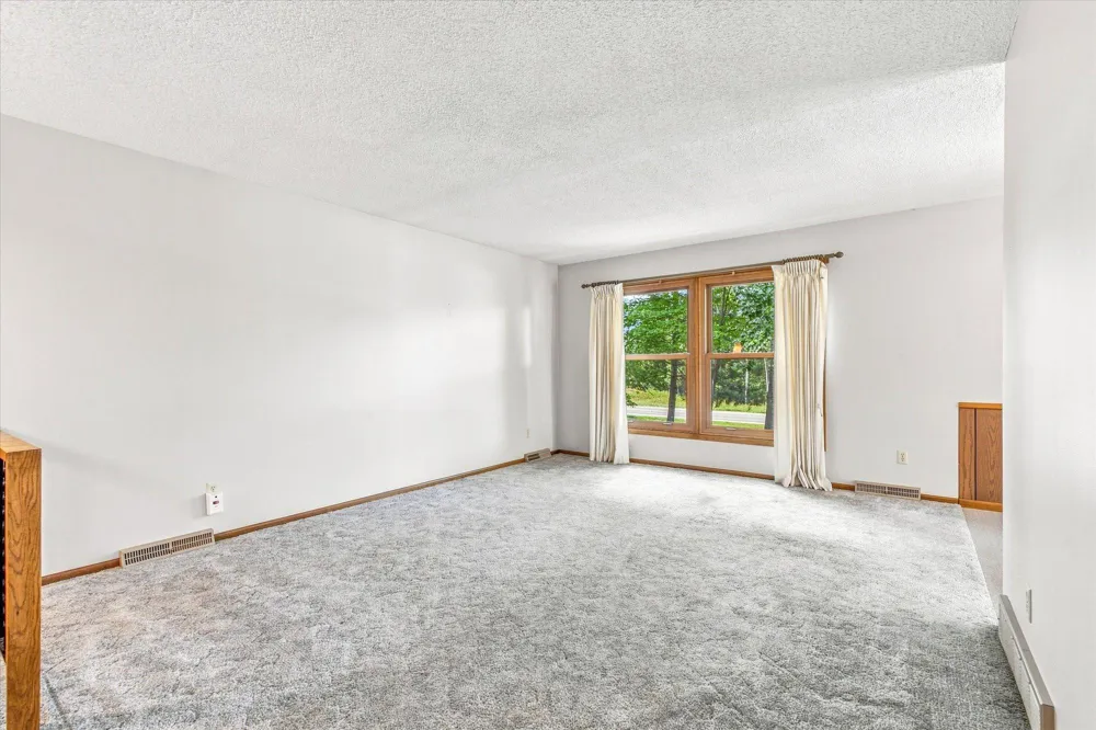 6370 County Road 5 NW Isanti, MN 55040