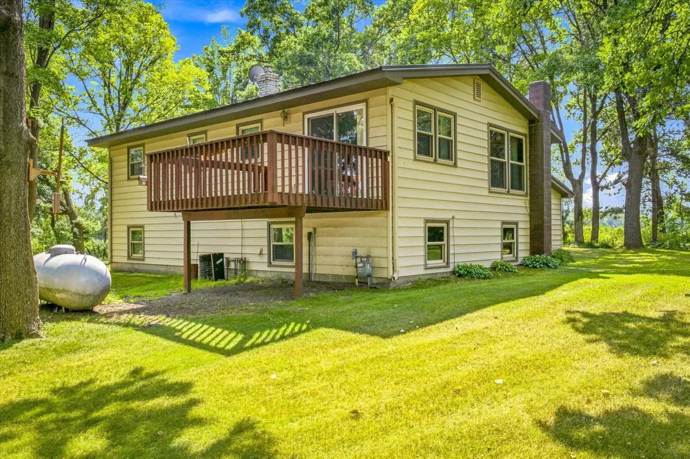 6370 County Road 5 NW Isanti, MN 55040