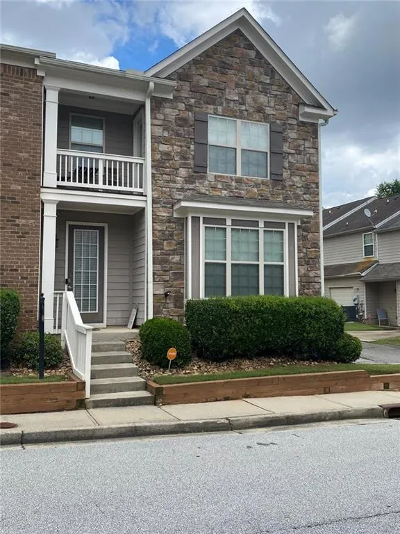 5740 Radford Loop Fairburn, GA 30213