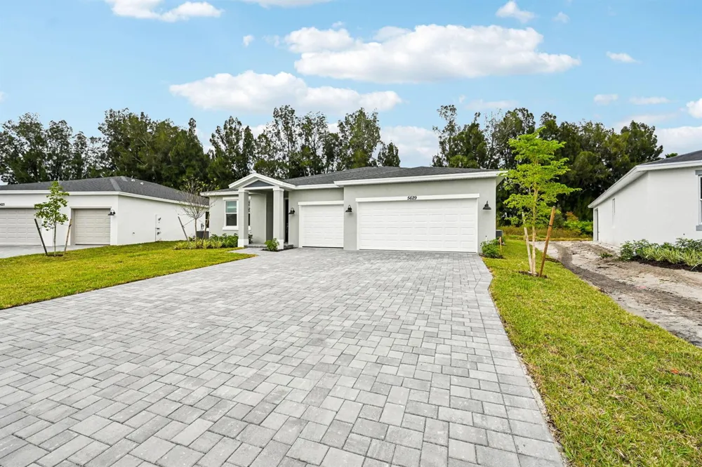 5629 Hampton Park Circle Vero Beach, FL 32966
