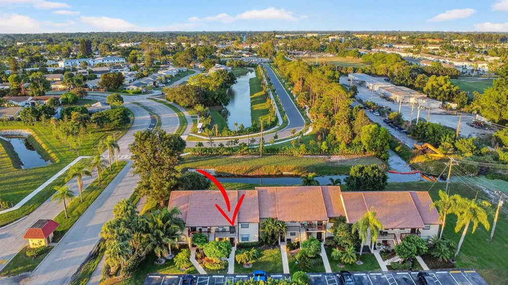 4542 Lucerne Lakes Boulevard E #202 Lake Worth, FL 33467