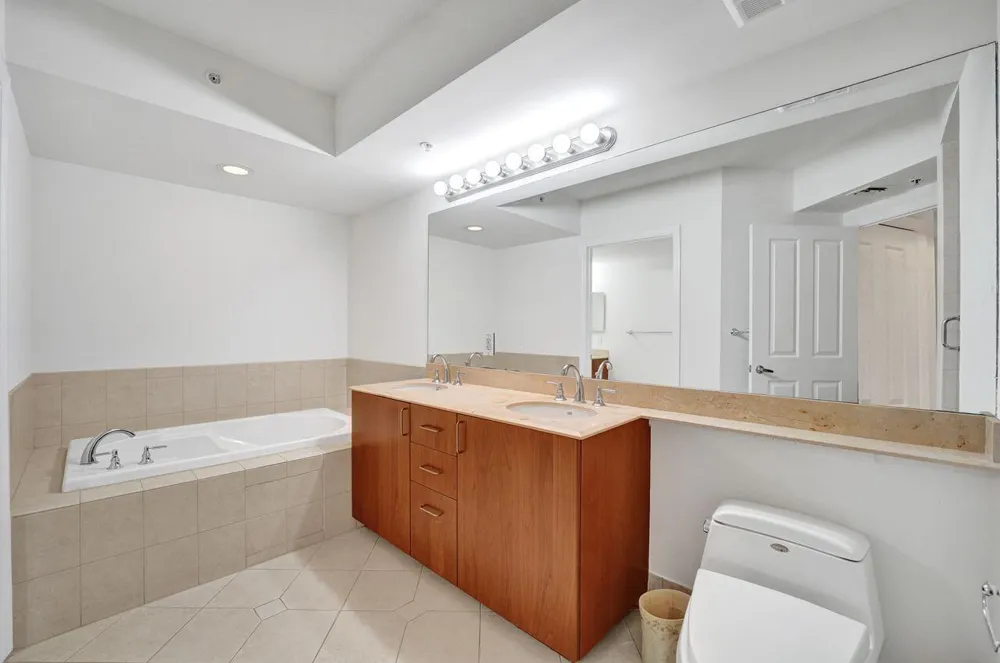 401 SW 4TH AVENUE #203 Fort Lauderdale, FL 33315